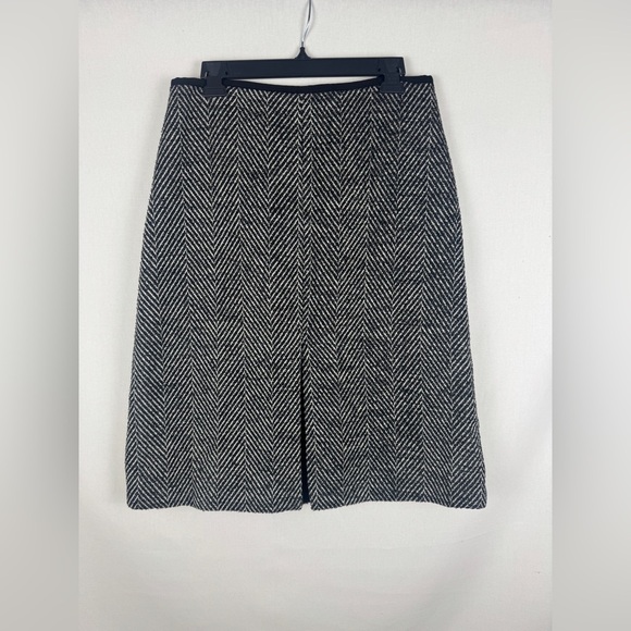 Ann Taylor Black and White Herringbone Skirt - Picture 1 of 8